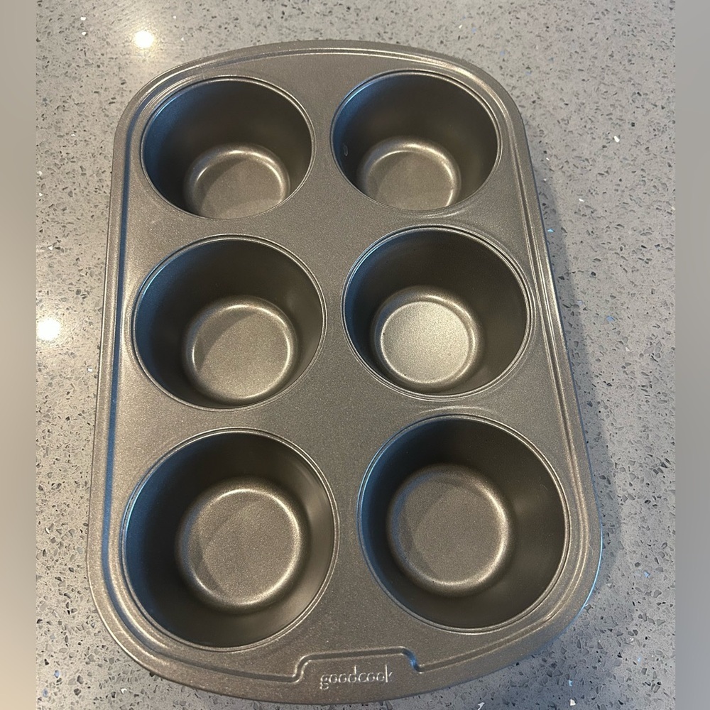 Nonstick Gray Jumbo Muffin Pan